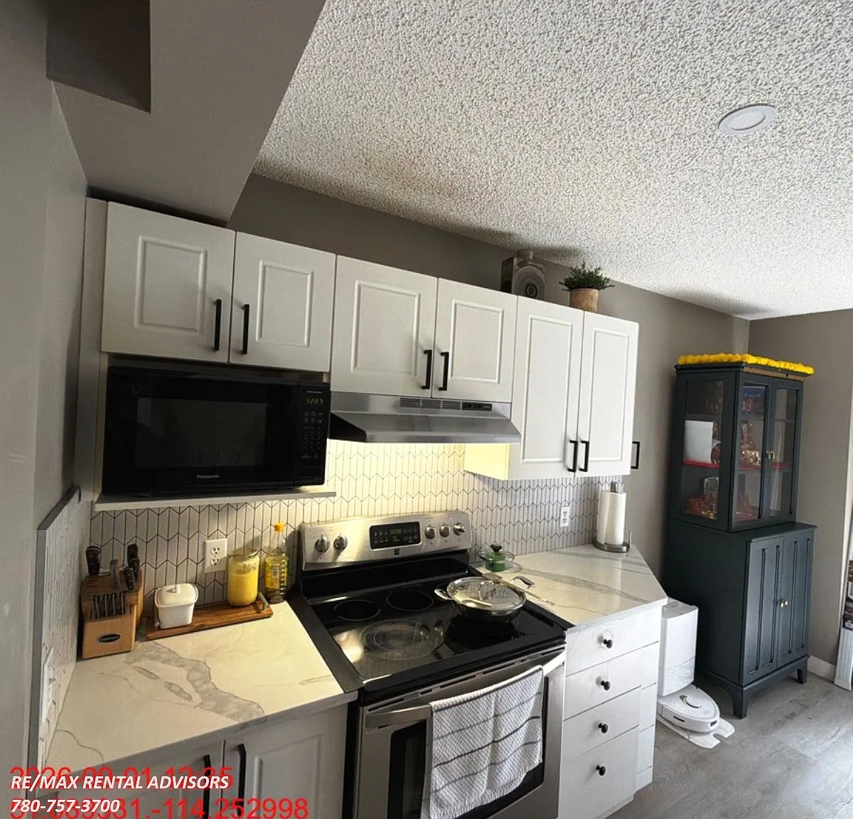 50 Valley Ponds Crescent Northwest — Photo 4
