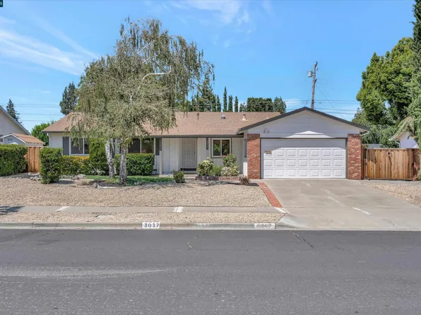 3017 Santa Paula Dr, Concord, CA 94518