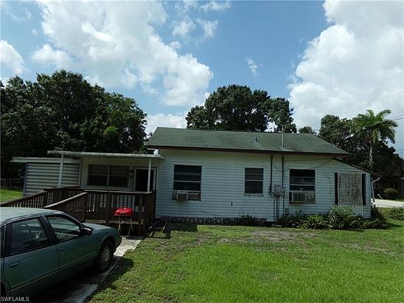 4th image of 1141 Luray Ave