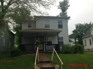 646 S McAlister Ave, Waukegan, IL 60085