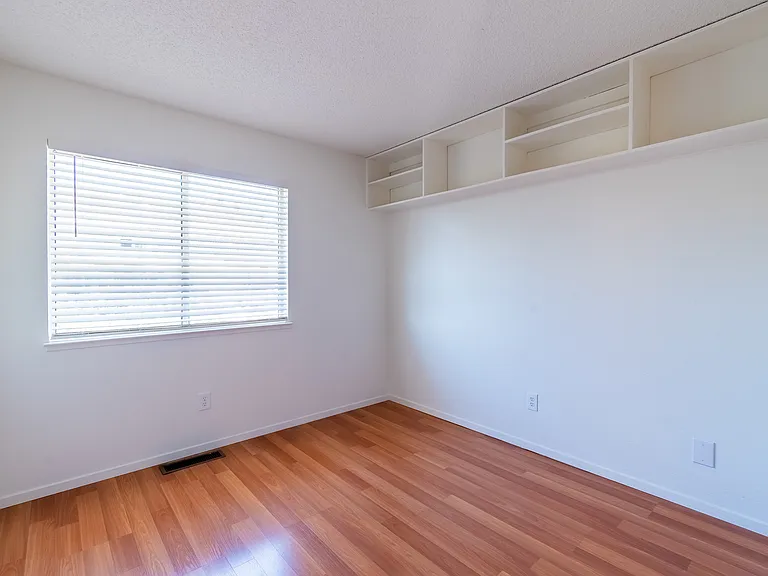 16 Brighton Dr — Photo 30