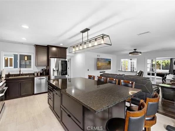 19612 Sanderson Ln, Huntington Beach, CA 92646