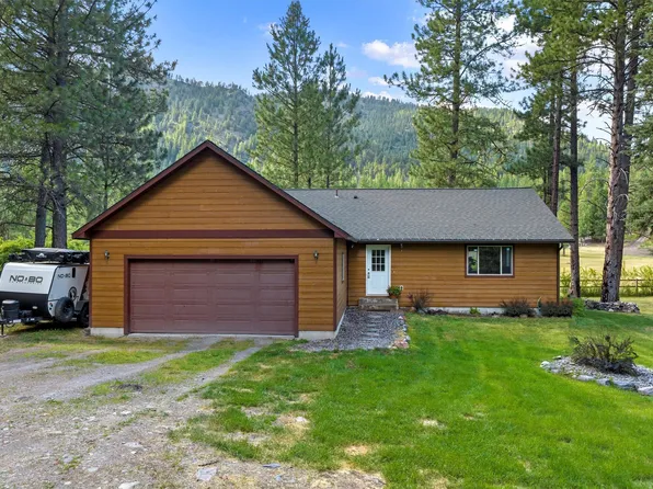 18360 Violet Ln, Bonner, MT 59823
