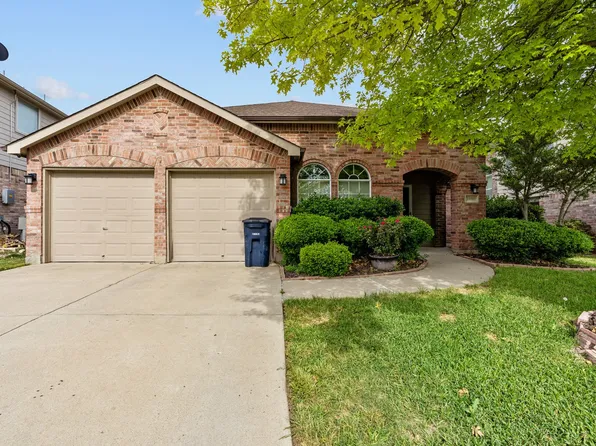 14013 Lost Spurs Rd, Roanoke, TX 76262