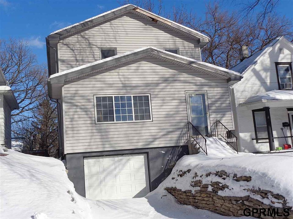 1st image of 2619 S 32nd Ave