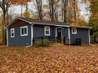 14121 E Arlen St, Engadine, MI 49827