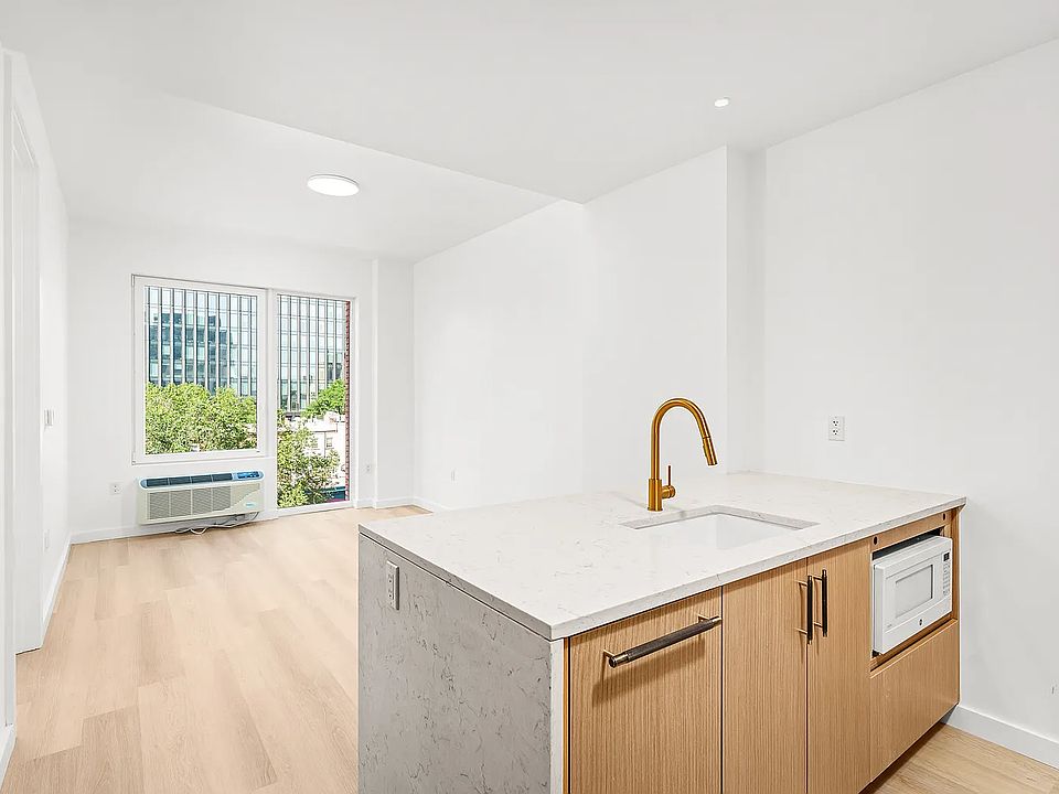 1st image of 540 Atlantic Ave #806