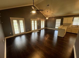 38035 Post Office Rd APT 10B, Prairieville, LA 70769