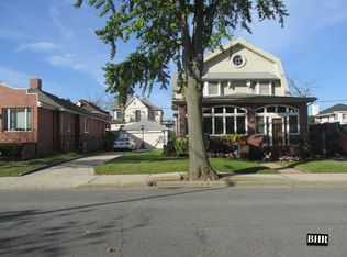 242 Exeter St, Brooklyn, NY 11235