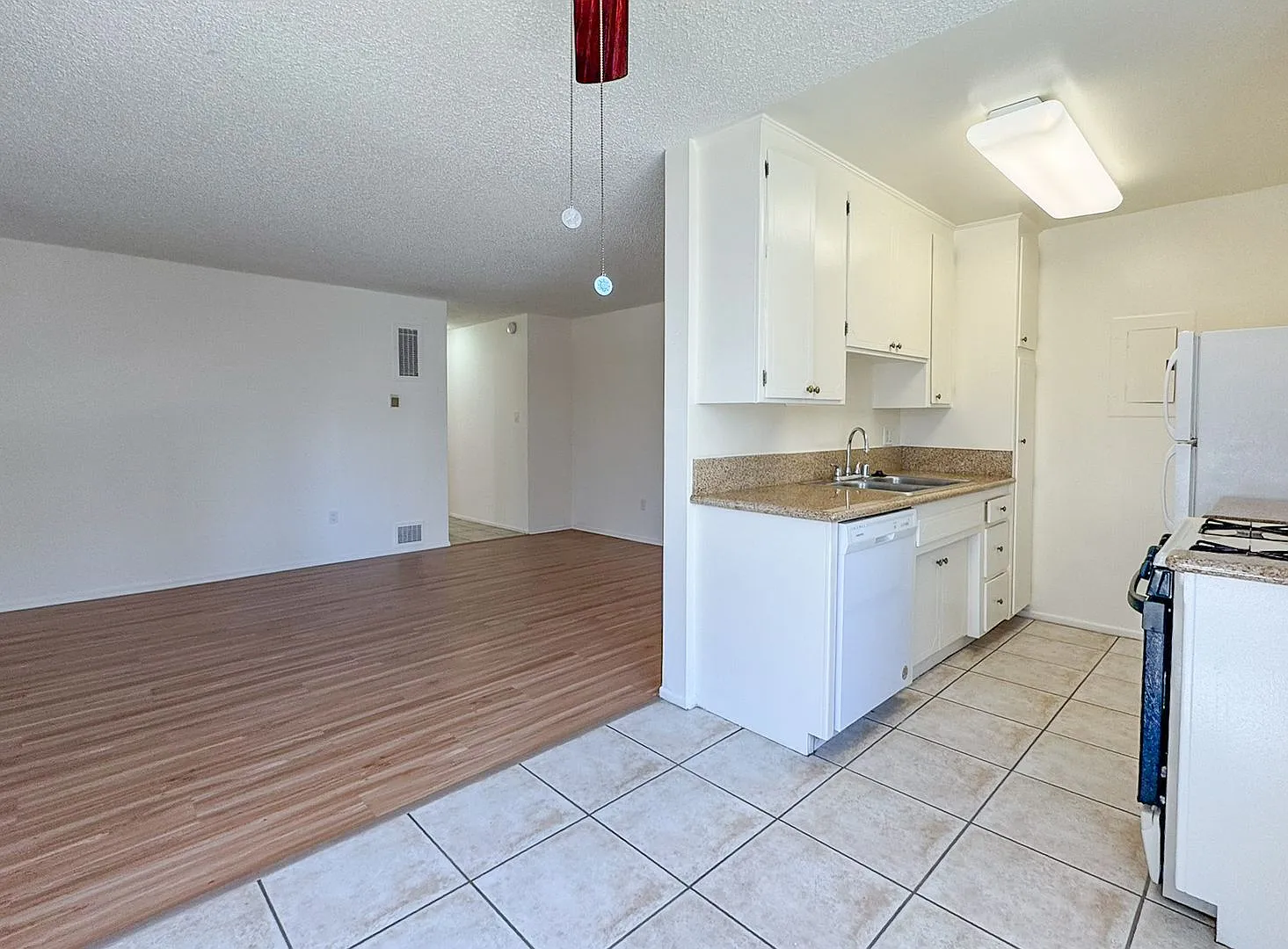 1755 Purdue Ave. — Photo 2