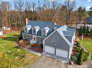 64 Watertown Rd, Middlebury, CT 06762