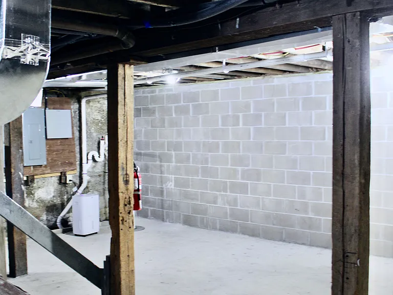 551 Lincoln Ave — Photo 22
