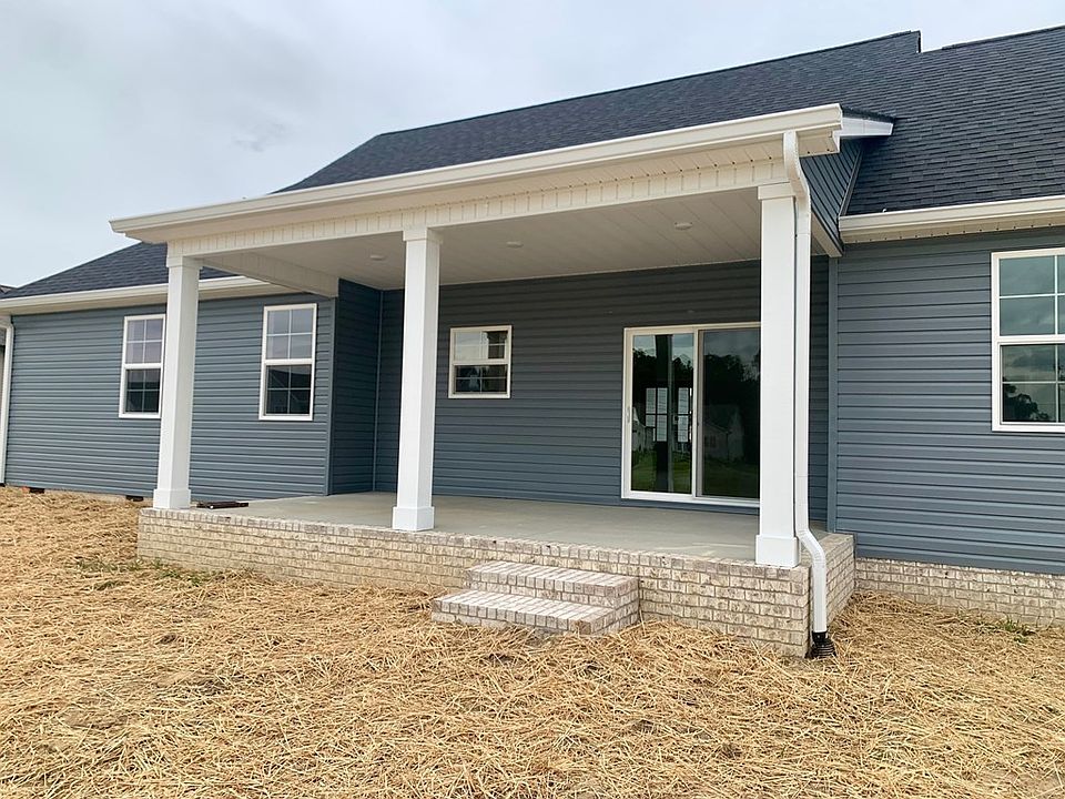 2nd image of 2632 Spring Arbor