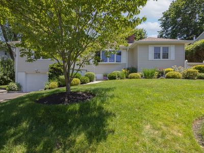 55 Bainbridge Avenue, Thornwood, NY, 10594