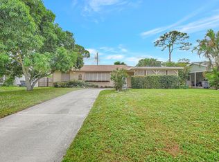 3584 Kitely Ave, Boynton Beach, FL 33436