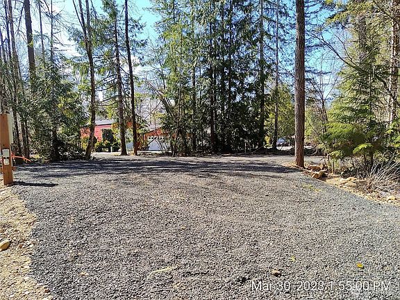 5th image of 21 N Fairway Drive