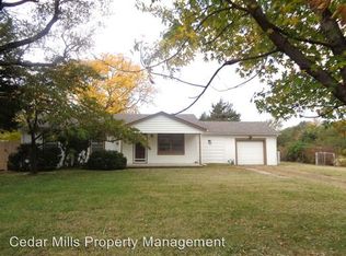 2237 S Crest St, Wichita, KS 67207