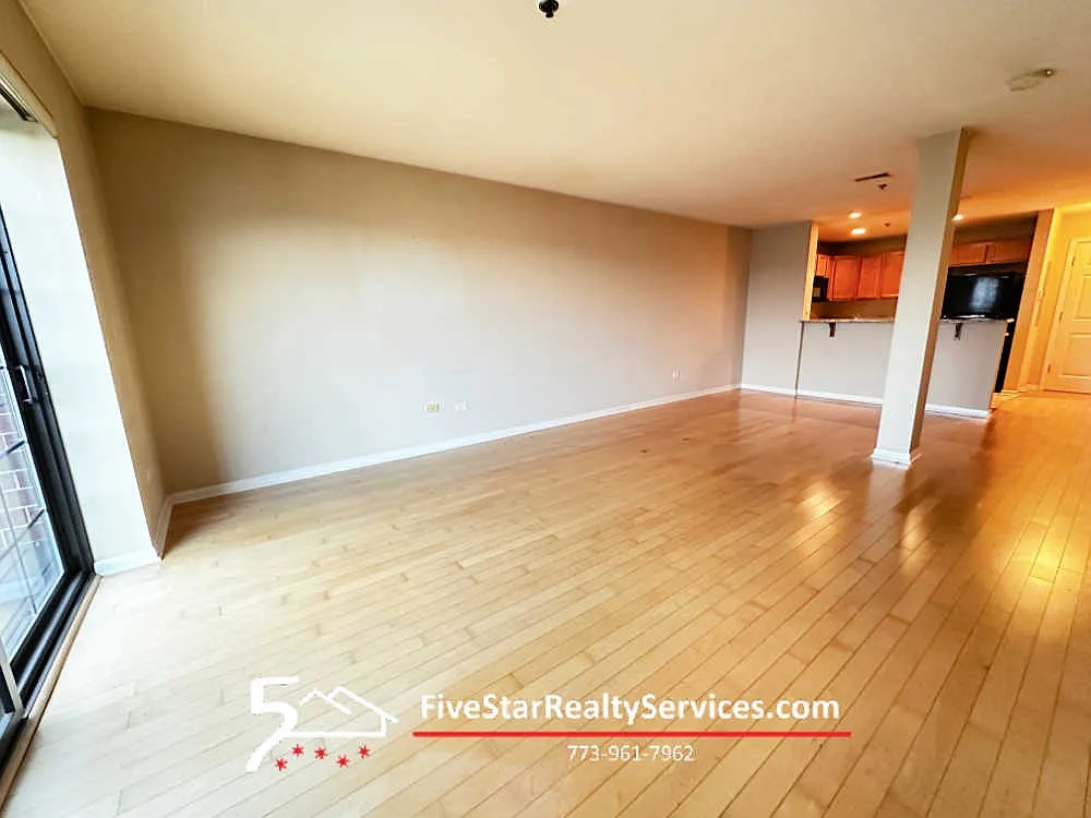 1 bed, 1020 sqft, $2,000 — Photo 4