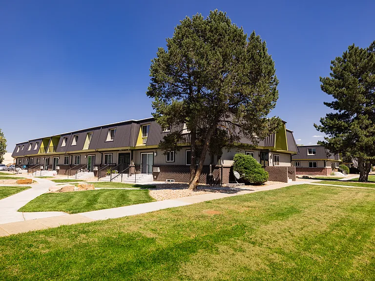 Caesar Square Apartments — Photo 31