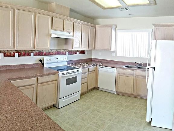 5th image of 1591 Ginger Cir