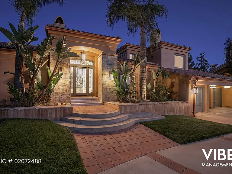 1650 Mesa Ridge Ave — Photo 4