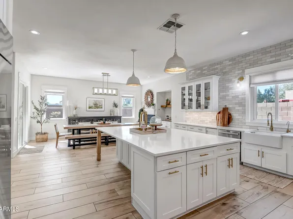 4995 E INDIAN WELLS Drive, Chandler, AZ 85249