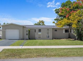 19836 SW 118th Ct, Miami, FL 33177