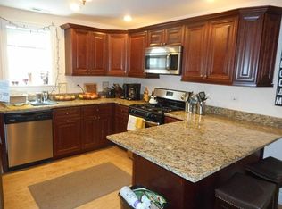 6218 N Lakewood Ave, Chicago, IL 60660