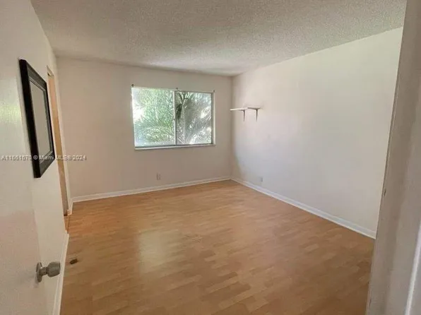 2134 NW 57th Ave #13-A, Lauderhill, FL 33313