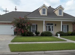 150 Tigerlily Dr, Houma, LA 70360