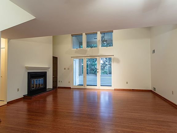 4th image of 1407 Kenzie Dr
