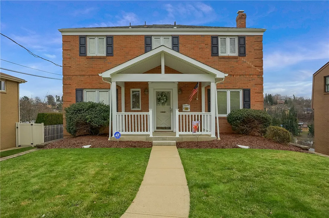 75 W Manilla Ave photo 1
