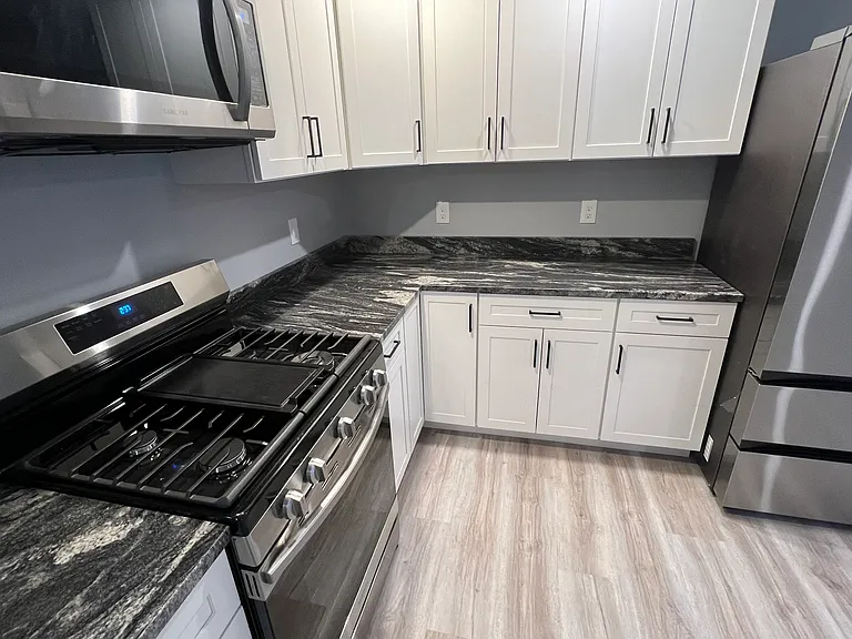 24 Chelsey Ln #A — Photo 5