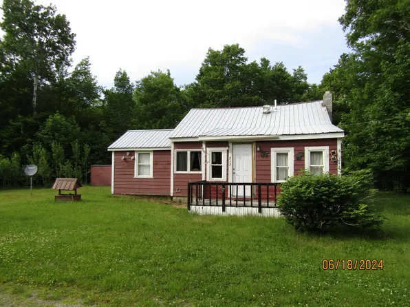 213 Van Horne Avenue, Williamsburg Twp, ME 04414