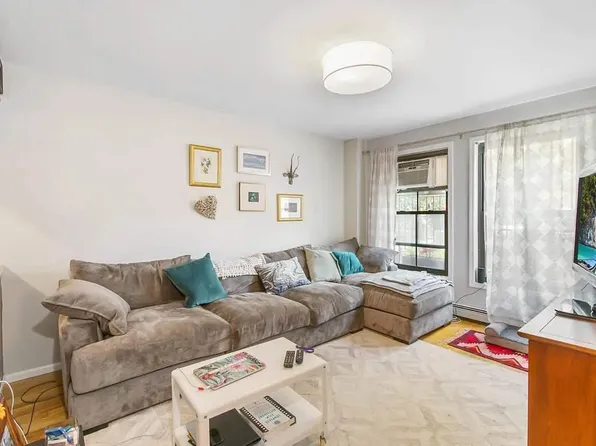 384 South Fifth Street image 2 of 11