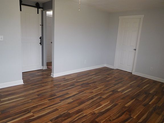 5th image of 9859 W County Road 750 N