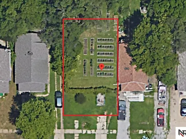 4228 Parker St, Omaha, NE 68111