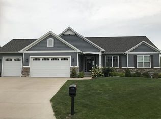 1689 68th St SW, Byron Center, MI 49315