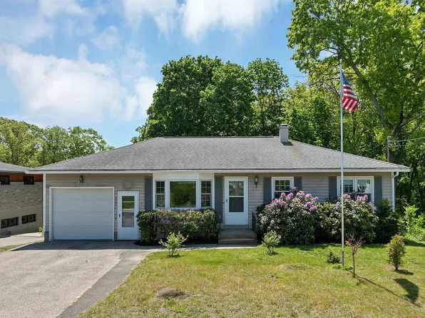 625 Coolidge Avenue, Manchester, NH 03102
