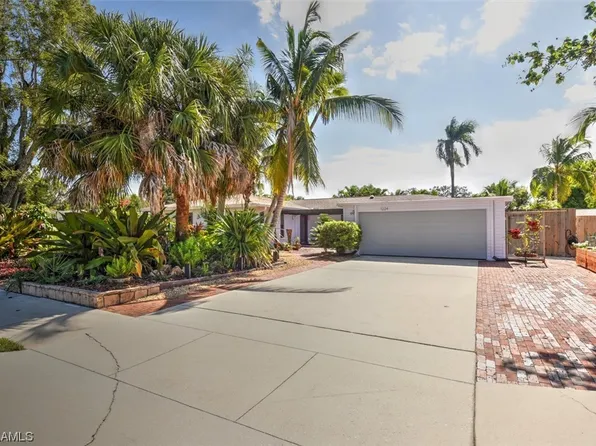 1224 Burtwood Dr, Fort Myers, FL 33901