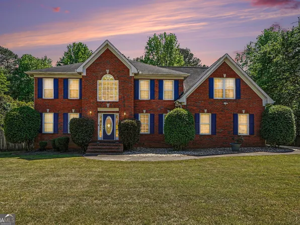 129 Crown Walk, McDonough, GA 30253