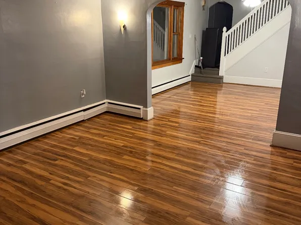 675 Roosevelt St #1, Hazleton, PA 18201