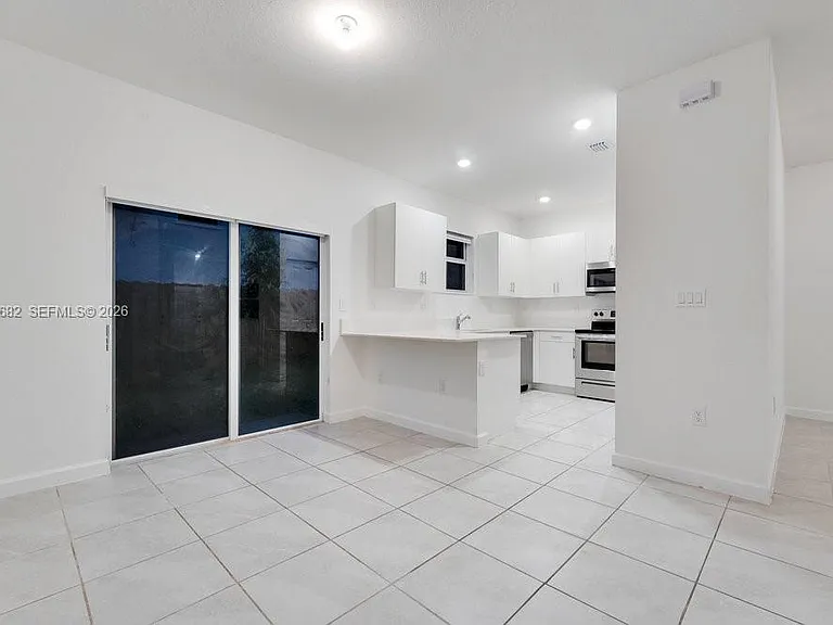 2615 SE 11th St #2615 — Photo 5