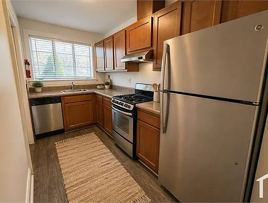 1 bed, $895 — Photo 3