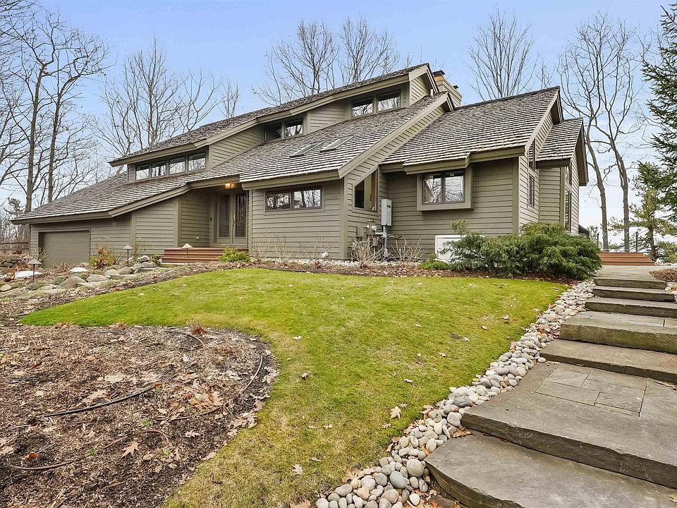 1st image of 2168 Twin Eagles Dr #15