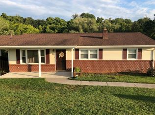 2448 Riverside Rd, Marion, VA 24354