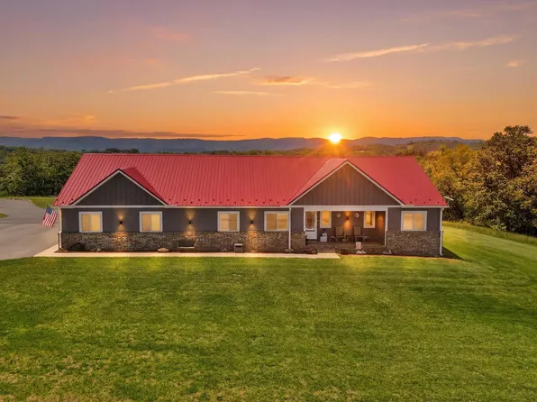 1169 Antioch Rd, Boones Mill, VA 24065