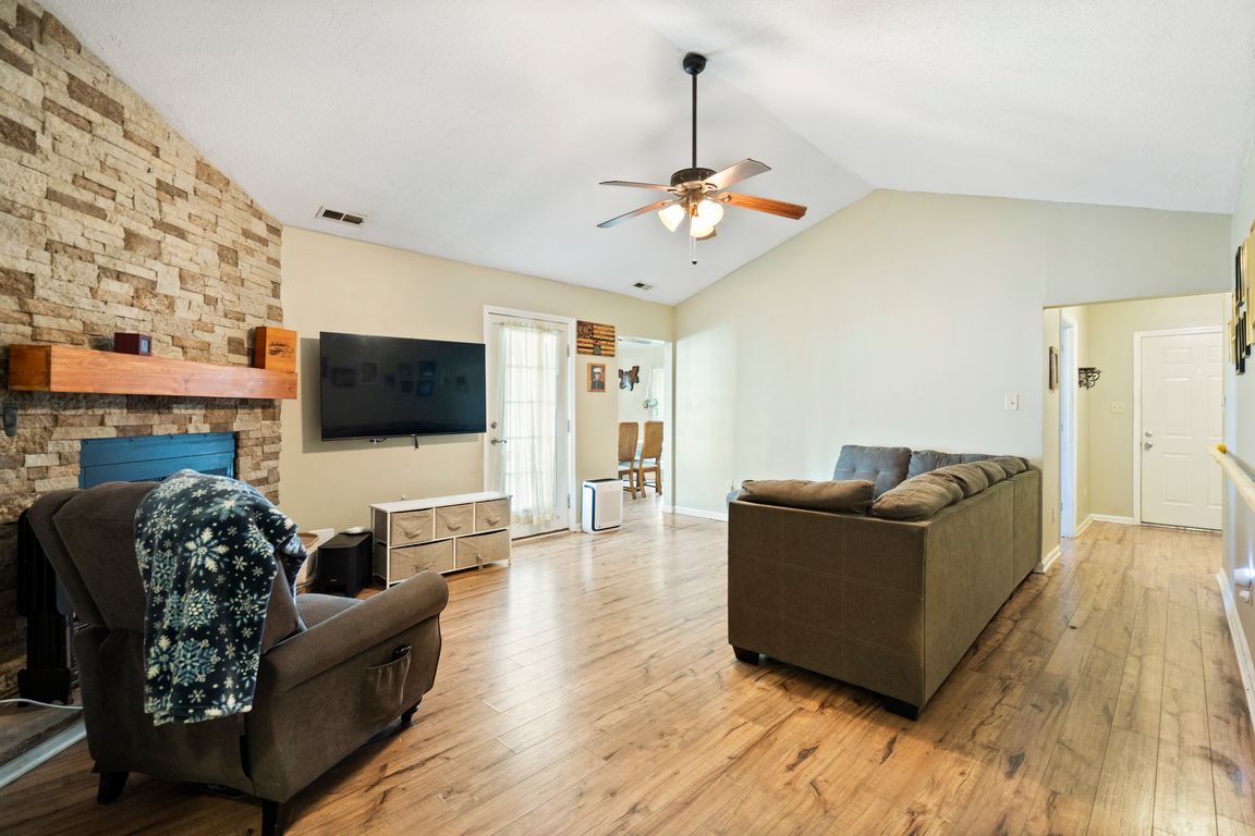 next background image