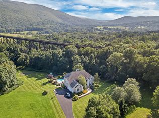 116 Denniston Dr, New Windsor, NY 12553