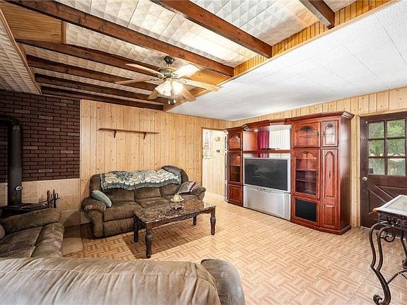 5th image of 313 Hazelwood Dr